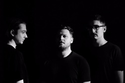 Alt-J apresentam novo disco em concerto no MEO Arena