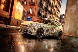 Cupra fez a primeira antevisão do Cupra Raval no IAA de Munique - Uma primeira visão do seu futuro automóvel urbano elétrico a lançar em 2026