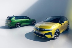 Novo Opel Astra celebra a sua Estreia Mundial no Salão Automóvel de Bruxelas 2026 - Opel Astra e Astra Sports Tourer com Blitz iluminado e Opel Compass, com iluminação Intelli-Lux HD pela primeira vez