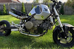 Honda Grom com motor de Ducati Panigale