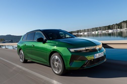 Novo Opel Astra Sports Tourer Electric: isto é eficiência elétrica - A station wagon 100% elétrica apresenta agora uma autonomia de até 445 quilómetros (WLTP)