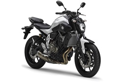 Yamaha MT-07 vai ser "destapada" em Portugal dia 21 de Março