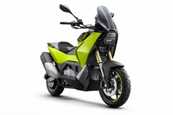 KYMCO apresenta a CV-R5 - Uma scooter de aventura