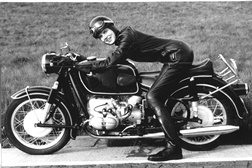 Anke Eve Goldman - provavelmente já viu muitas fotos, mas sabe mesmo quem foi esta senhora?