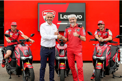 VMoto é a fornecedora oficial de scooters elétricas para a Ducati Corse