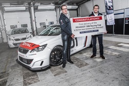 Entrega do 1º Peugeot 308 Racing Cup