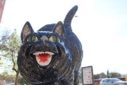 Bordallo Pinheiro instala duas peças gigantes de arte pública em Lisboa