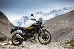 Royal Enfield Himalayan 450 já com preço e disponibilidade para Portugal