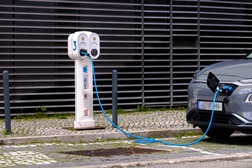 Outubro regista novo recorde de carregamentos na rede Mobi.E - Registados mais de 235 mil carregamentos, o que representa uma subida de 55,5% 