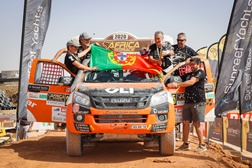 Fernando Barreiros em Dakar no final do Africa Race - Piloto levou a Isuzu D-Max ao pódio da Categoria T2  
