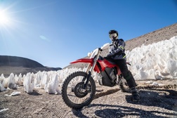 Stark VARG EX estabelece novo recorde mundial de altitude no Livro do Guinness