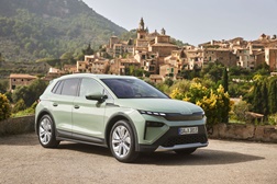 Škoda Elroq: mobilidade elétrica no segmento dos suv compactos - Cerca de 28.500 euros + IVA, o veículo elétrico mais acessível do segmento