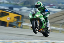 Kawasaki vence 1ª Ronda do Campeonato do Mundo de Resistência de motociclismo em Le Mans