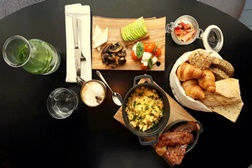 CR7 Corner Bar&Bistro inaugura Brunch Beats de Páscoa