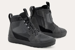 Botas Arrow 2 Air para utilização urbana em dias quentes têm o carimbo da REV'IT!