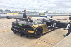 Final de época positivo para a Veloso Motorsport nos EUA
