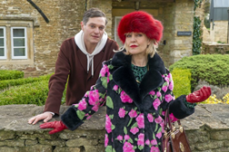 "Agatha Raisin" de volta ao Fox Crime com mais mistérios insólitos para desvendar