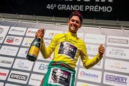 Fábio Costa vence segunda etapa do grande prémio ABIMOTA e veste amarela