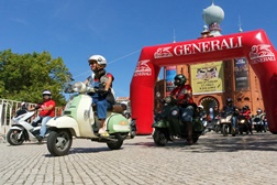 Lisboa Scooter Day 2016 - um dia com muita mobilidade