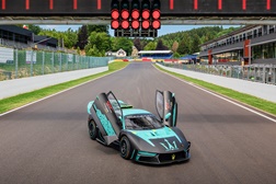 Maserati MCXTREMA faz reviver a lenda do MC12 - Celebração do 20º aniversário da primeira vitória do MC12 nas 24 Horas de Spa