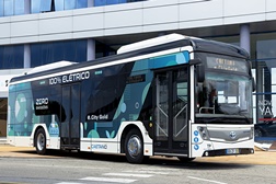 CaetanoBus vai fornecer mais 30 autocarros elétricos para a Carris - Modelo e.City Gold incluindo  16 carregadores Siemens SICHARGE UC 100
