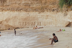 Cinema no Fórum Cultural - Baixa da Banheira  “Djon África”