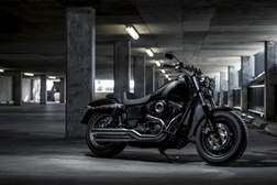 Harley-Davidson anuncia nova Fat Bob mais negra e mais dura para 2014