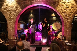 Vila Nova de Gaia: Fado regressa às Caves Cálem