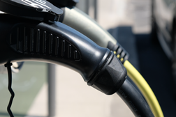 Elétricos são os veículos preferidos pelas mulheres e os mais velhos - Novo estudo “Mobilidade Elétrica em Portugal” apresentado pelo Observatório ACP
