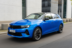 Opel aposta em acabamentos interiores vegan - Em vários modelos elétricos a bateria nos automóveis de passageiros e veículos comerciais ligeiros 