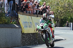 Ilha de Man, 2022 – Hickman vence a primeira Superbike  - Um dia de sol ajudou à festa