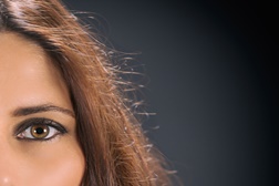 Joana Machado apresenta novo single "Baby Let's Get Close"