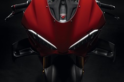 Ducati Panigale V4 S 2025 ainda mais exclusiva e de alto desempenho graças às versões Carbon e Carbon Pro