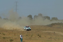 Problema na caixa de velocidades atrasa  Nuno Matos no arranque da Baja Proença-Oleiros