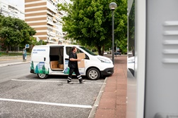 Nissan e-NV200 100% elétrica supera todas as expectativas   - Parceria entre a Nissan e a distribuidora LOGIC 