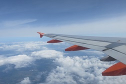 EasyJet lança novo processo de recrutamento para 1.000 pilotos - Programa "Generation easyJet Pilot Training"