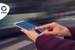 Telemóvel distrai 15% dos peões quando atravessam a estrada