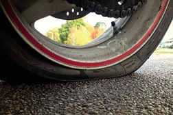 Prevenir e evitar furos numa moto - Parte I