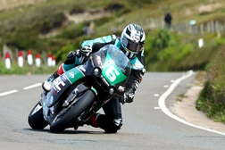 TT Ilha de Man 2023 – Dunlop marca o ritmo - À frente de todas as classes nos primeiros treinos