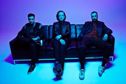Two Door Cinema Club no NOS Alive'18