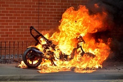 Manutenção moto: Causas de sobreaquecimento do motor e como evitar