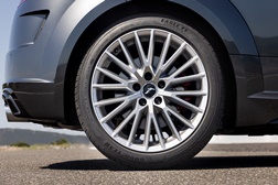 Goodyear alarga gama do EAGLE F1 Asymmetric 6 - Pronto para a mais recente geração de veículos elétricos