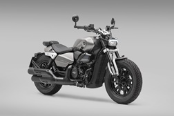 Benelli desafia as "power cruisers" com a nova Leoncino Bobber 400