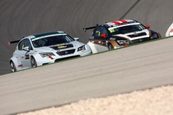 Excelente prestação da Veloso Motorsport em fim-de-semana intenso