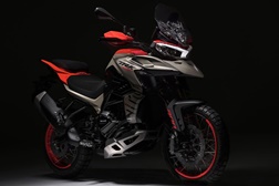 EICMA 2021 – Benelli TRK 800