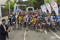Mais de 700 participantes no Passeio de Bicicleta Dia 1 de Portugal