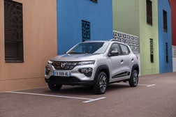 Apresentada nova Dacia Spring - Levar a “revolução elétrica a dar uma volta por todo o lado”