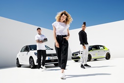 Compras de Natal: novas coleções na Opel Lifestyle Shop - Novas coleções Brand, Motorsport e Mokka