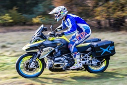 Wunderlich apresenta a primeira BMW R 1200 GS "LC" com tracção integral