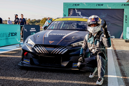 Cupra e Mattias Ekström são os vencedores da Pure ETCR  - Título de vencedores no ranking de construtores e de pilotos